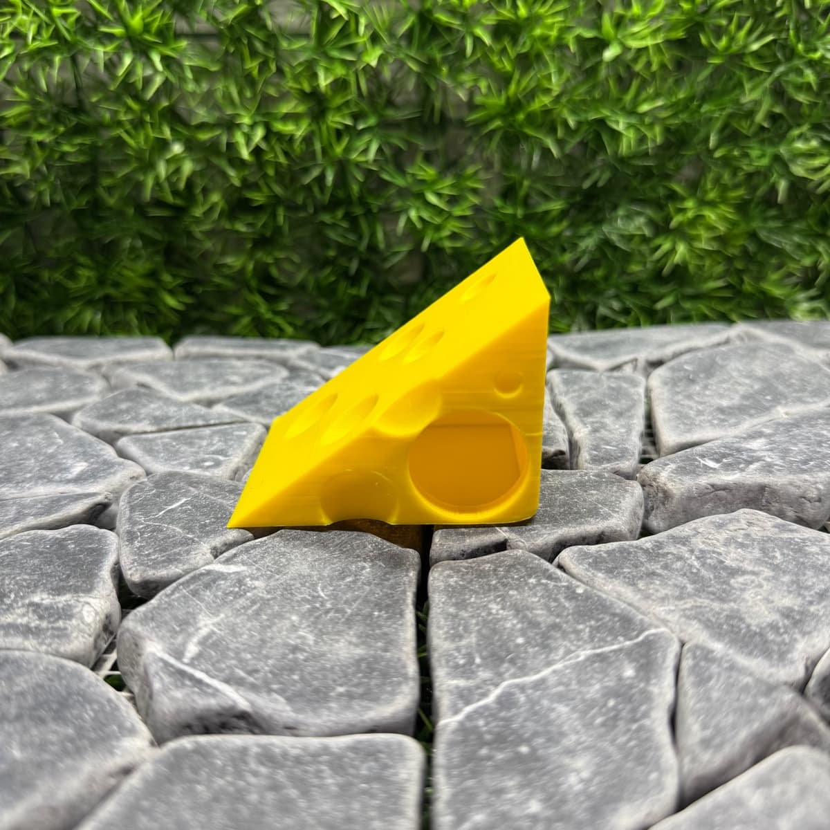 Mini Magnetic Cheese Hide