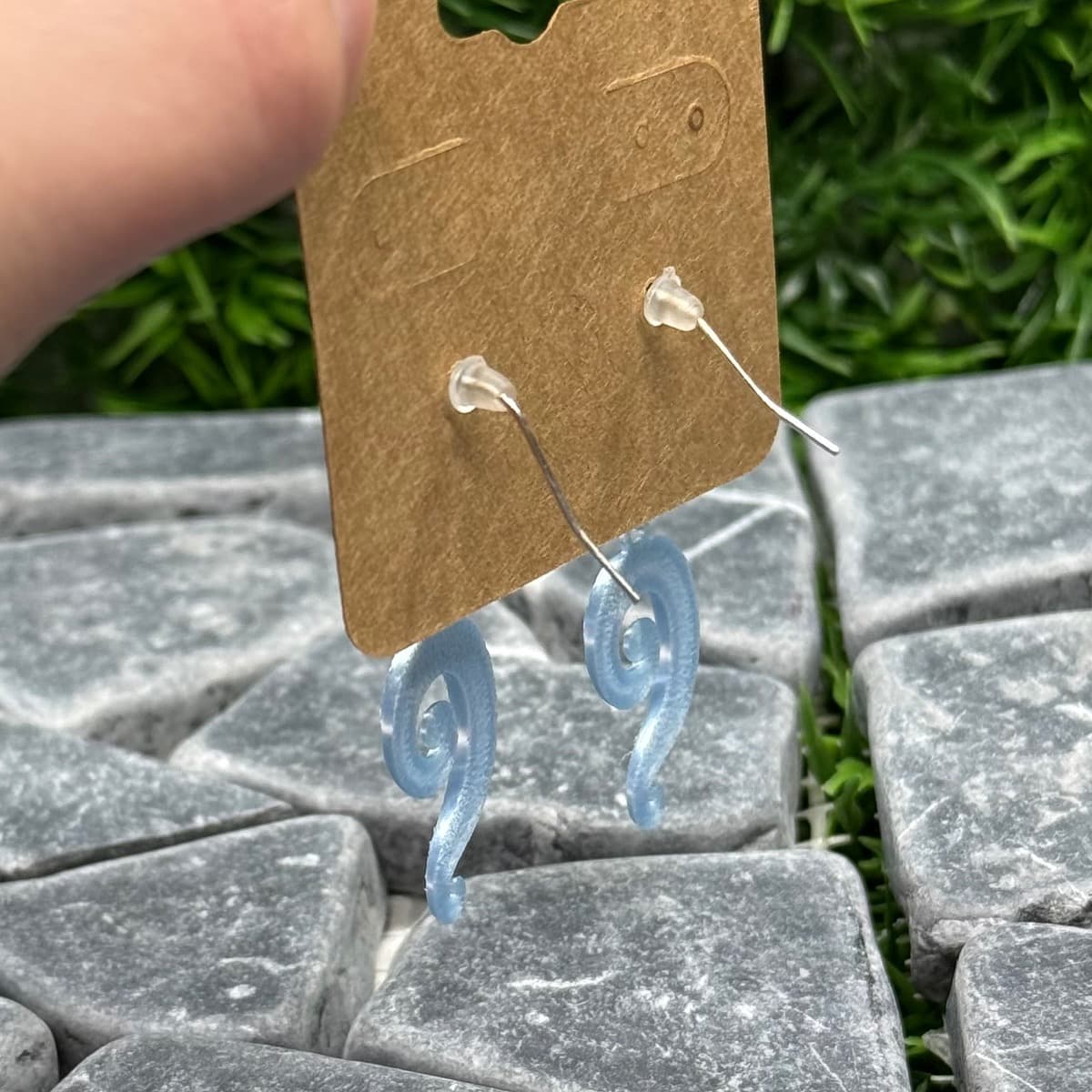 Chahoua Tail Earrings, adjacent image