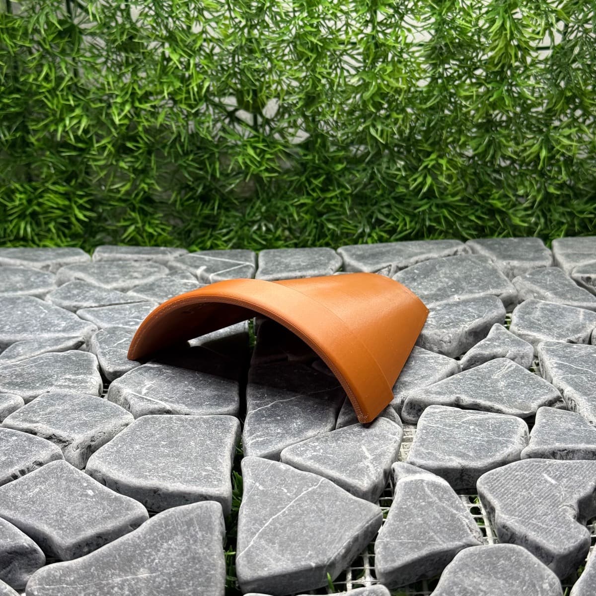 Half Pot Hide